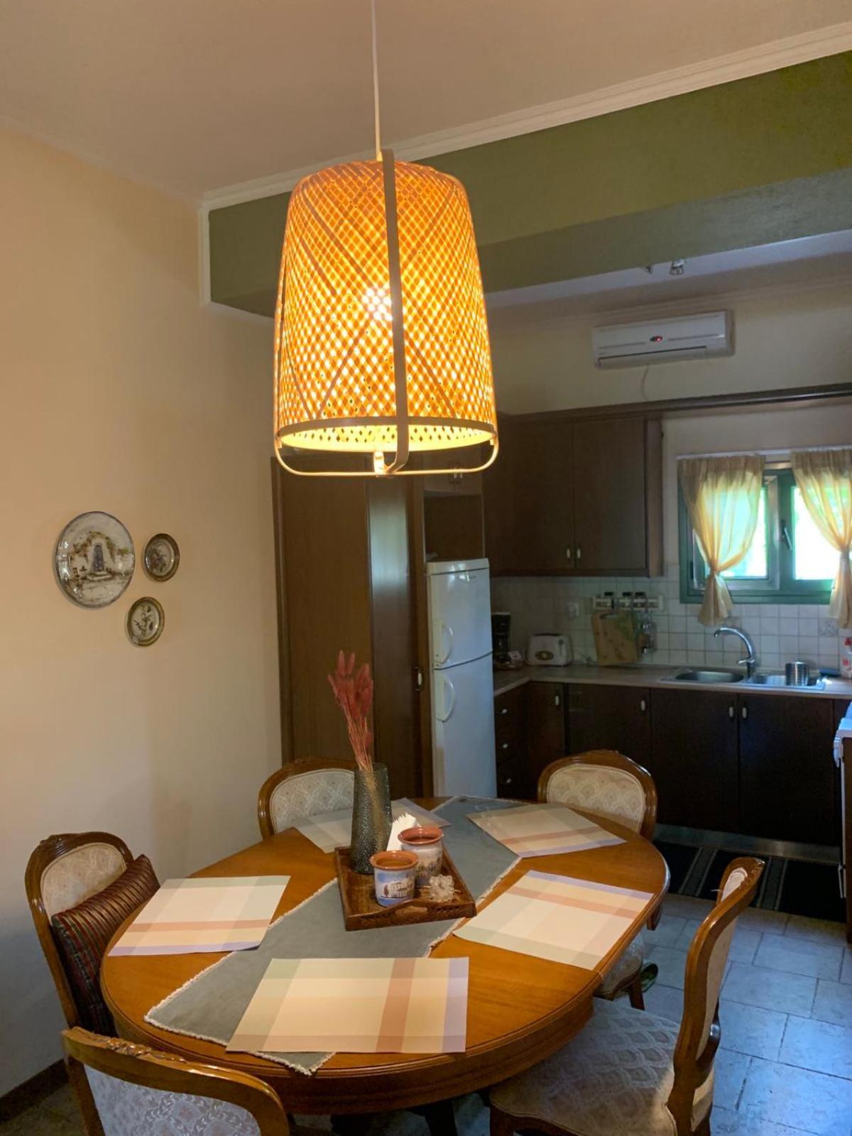 The Lake House" -Trichonida Lake Marathias  Esterno foto