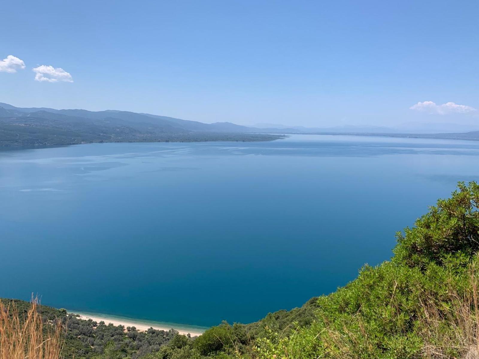 The Lake House" -Trichonida Lake Marathias  Esterno foto